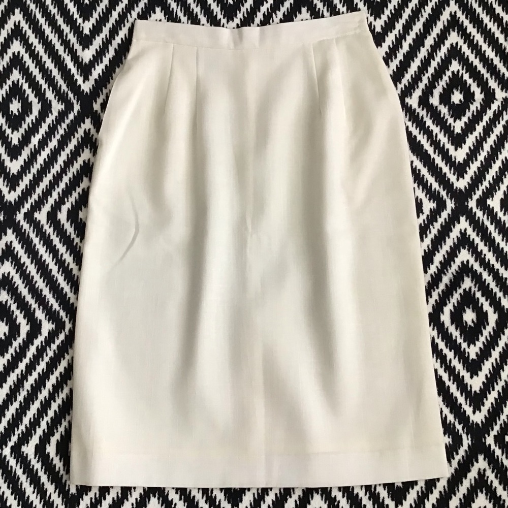 Vintage “Isaac Hazan” Pencil Skirt - Sz 8
